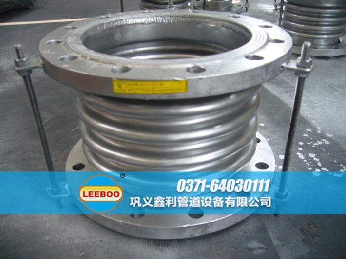 加裝限位裝置的波紋<a href=http://www.cduv.cn target=_blank class=infotextkey>補償器</a>